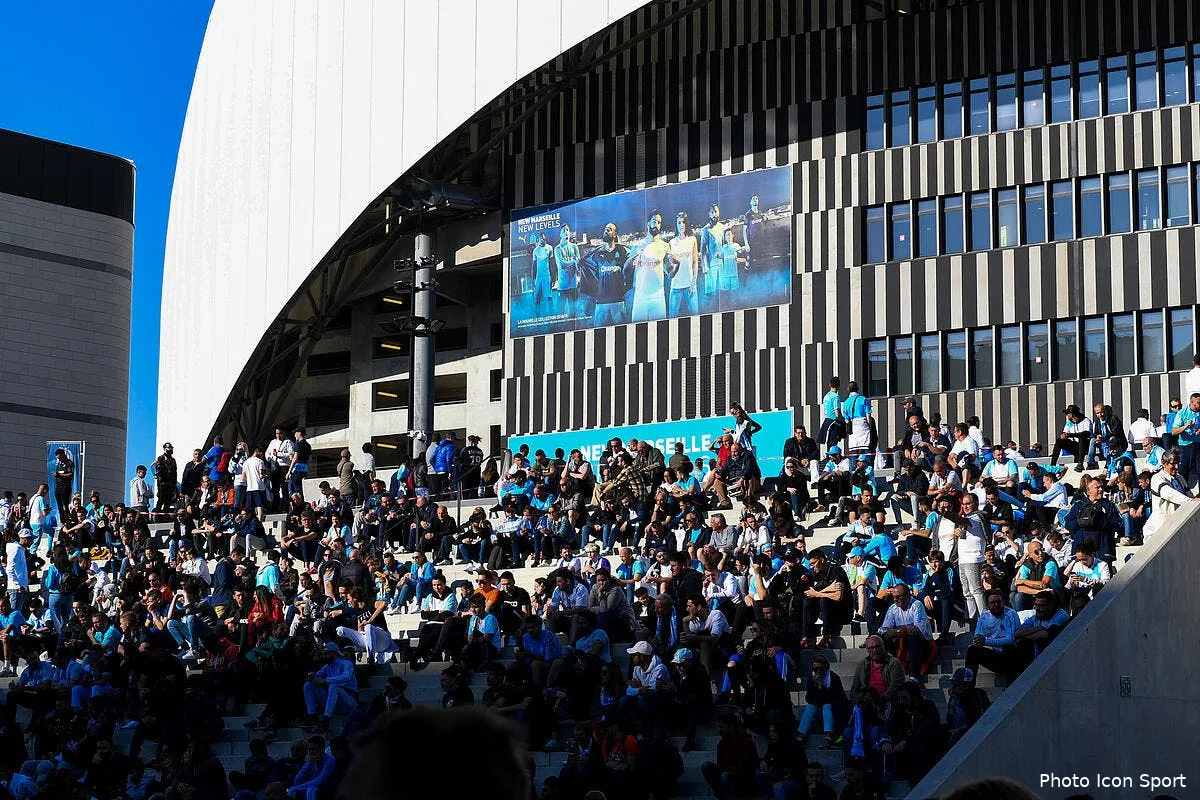 om trois ans apres le projet des socios tombe a l eau icon dim 120519 08 66257203