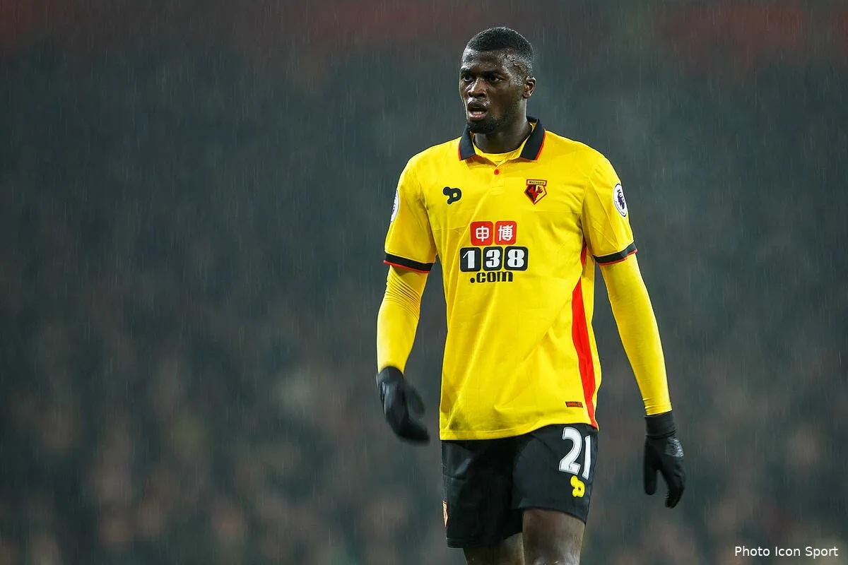 om un attaquant a 15 me offert sur un plateau iconsport bpi 310117 93 19186205