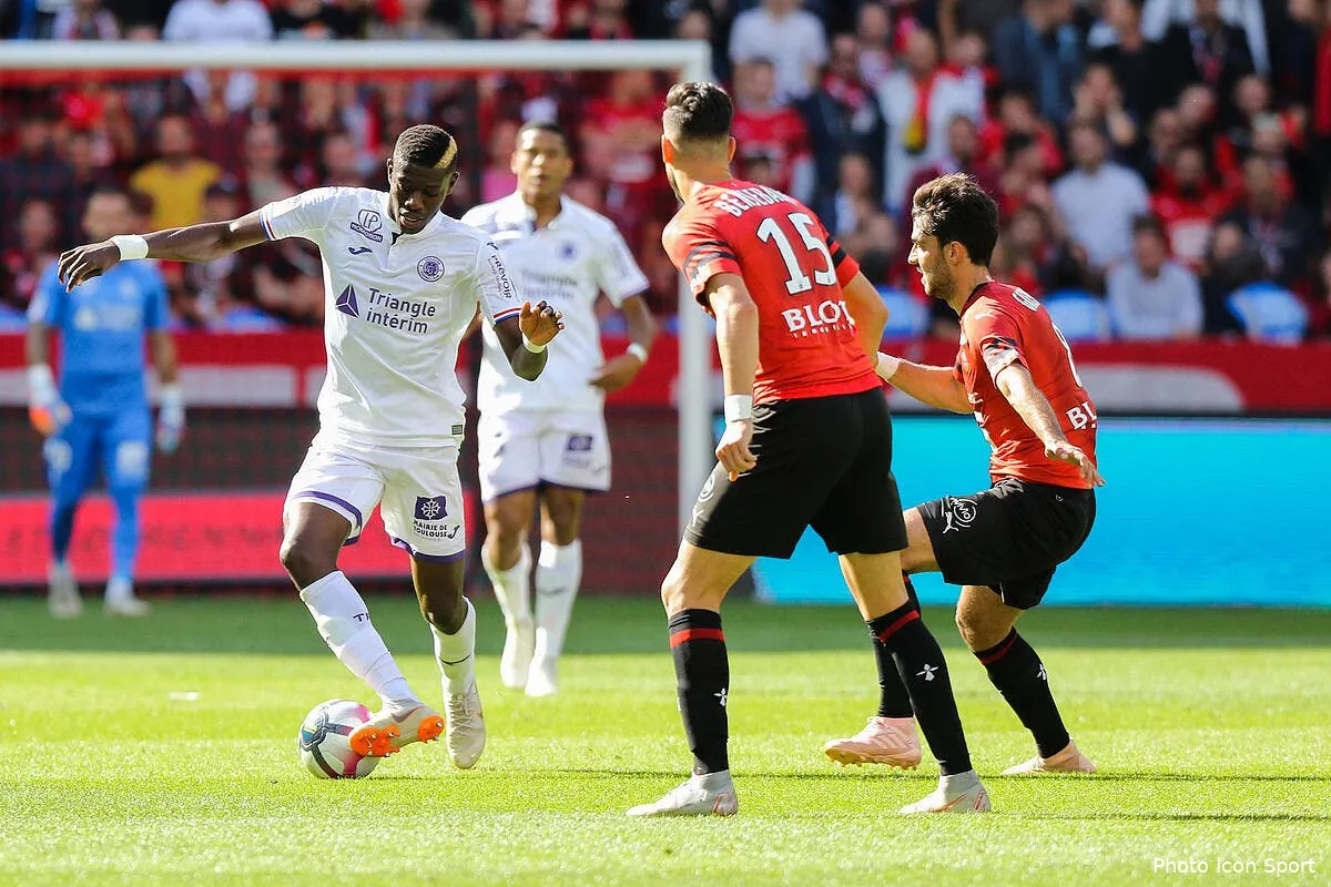 om un grand milieu vise en recrue surprise du mercato iconsport icon lem 300918 01 08238707