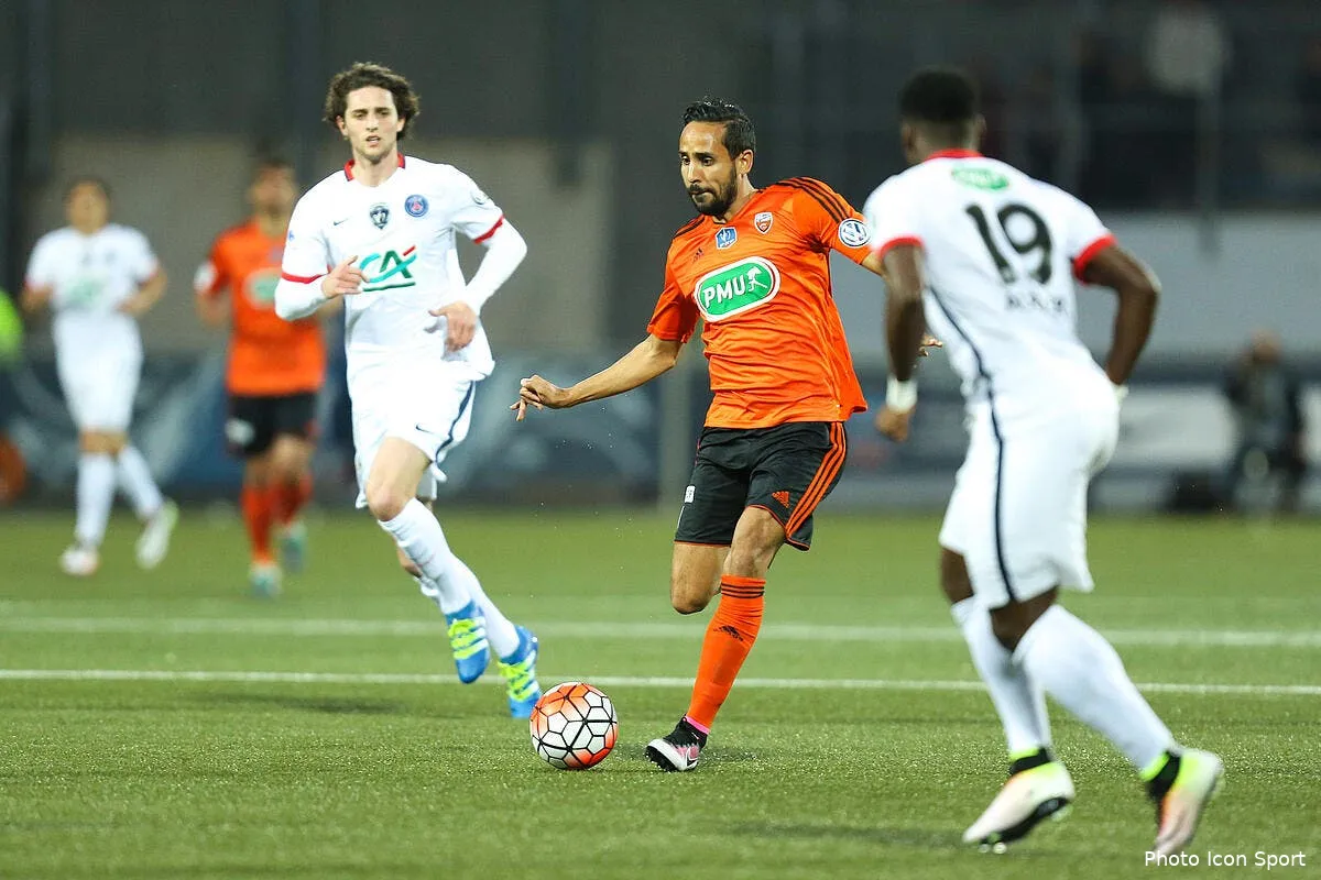 om un international algerien officialise un contact avec marseille iconsport vmi 190416 01 22150990