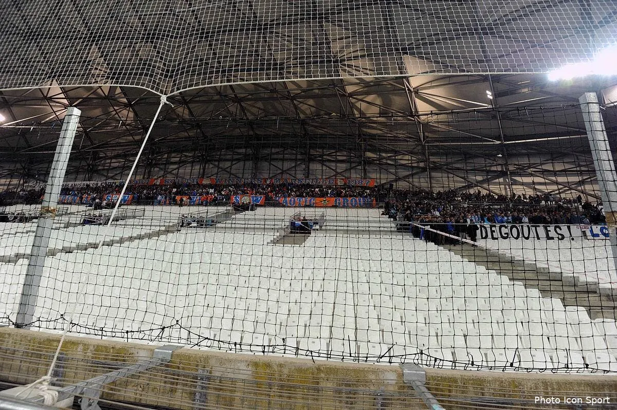 om une petition pour exiger le remboursement des abonnements iconsport pet 180316 01 07138084