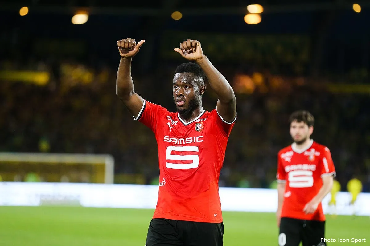 om urgence en defense marseille active deux pistes icon vmi 200418 08 01255791