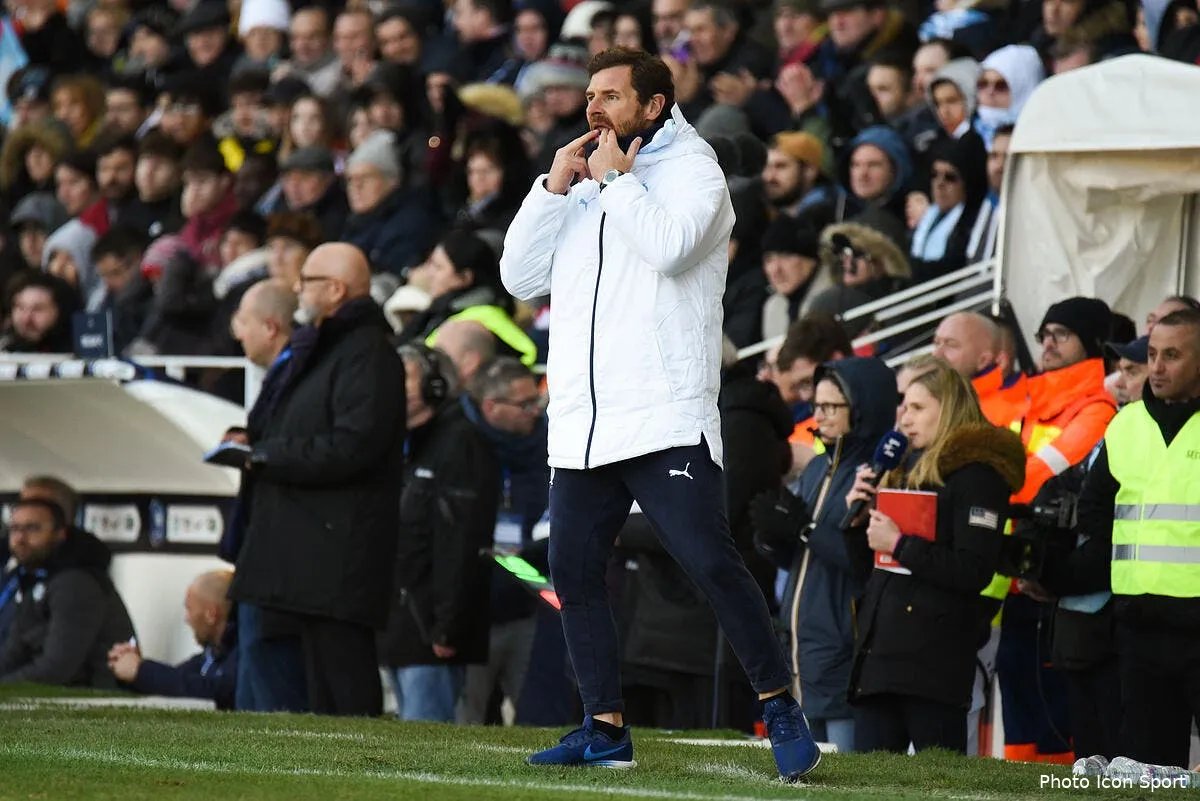 om villas boas sort le fouet le vestiaire baisse la tete icon dsc 4808 1275081