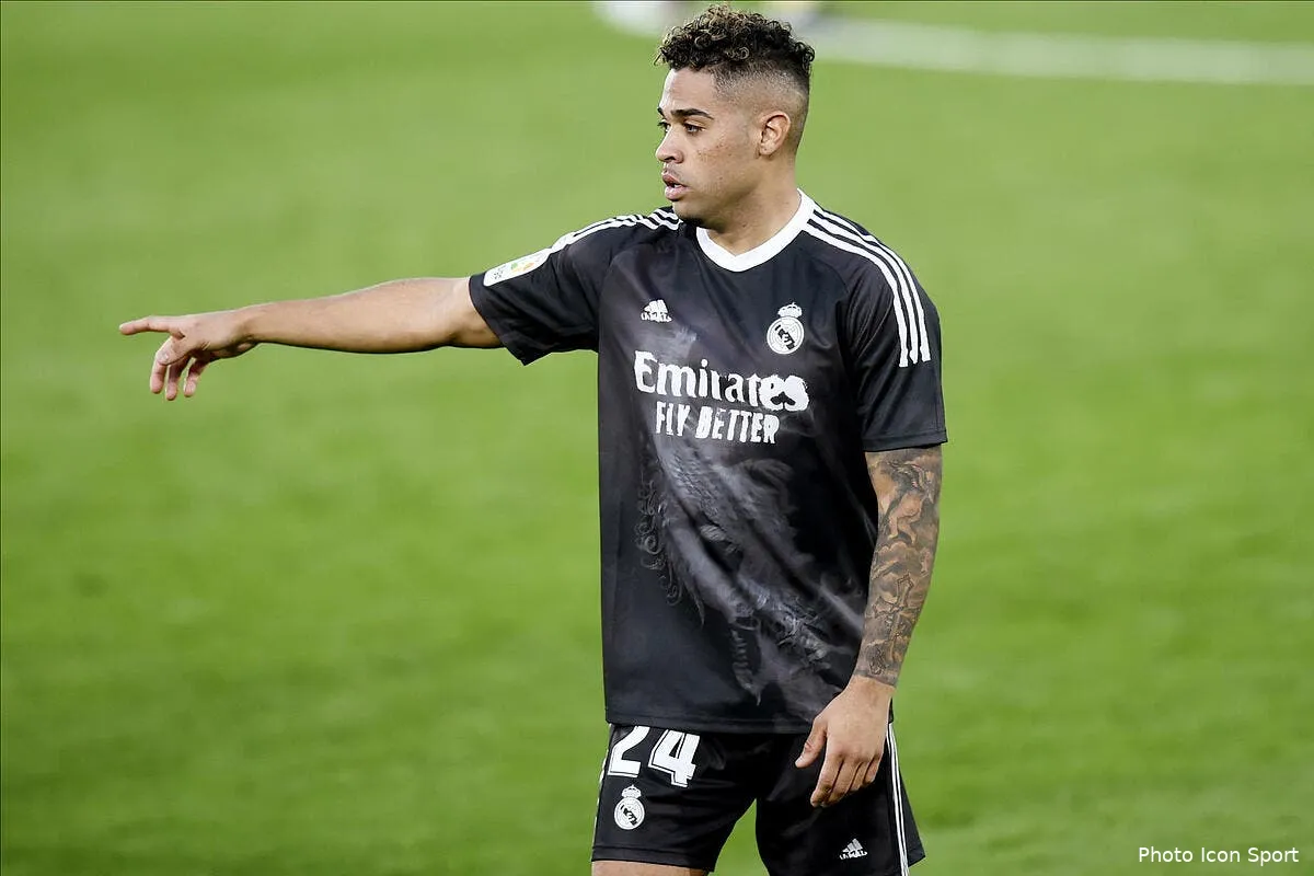 om villas boas veut un buteur mariano diaz cible icon ps 201121 020 300273