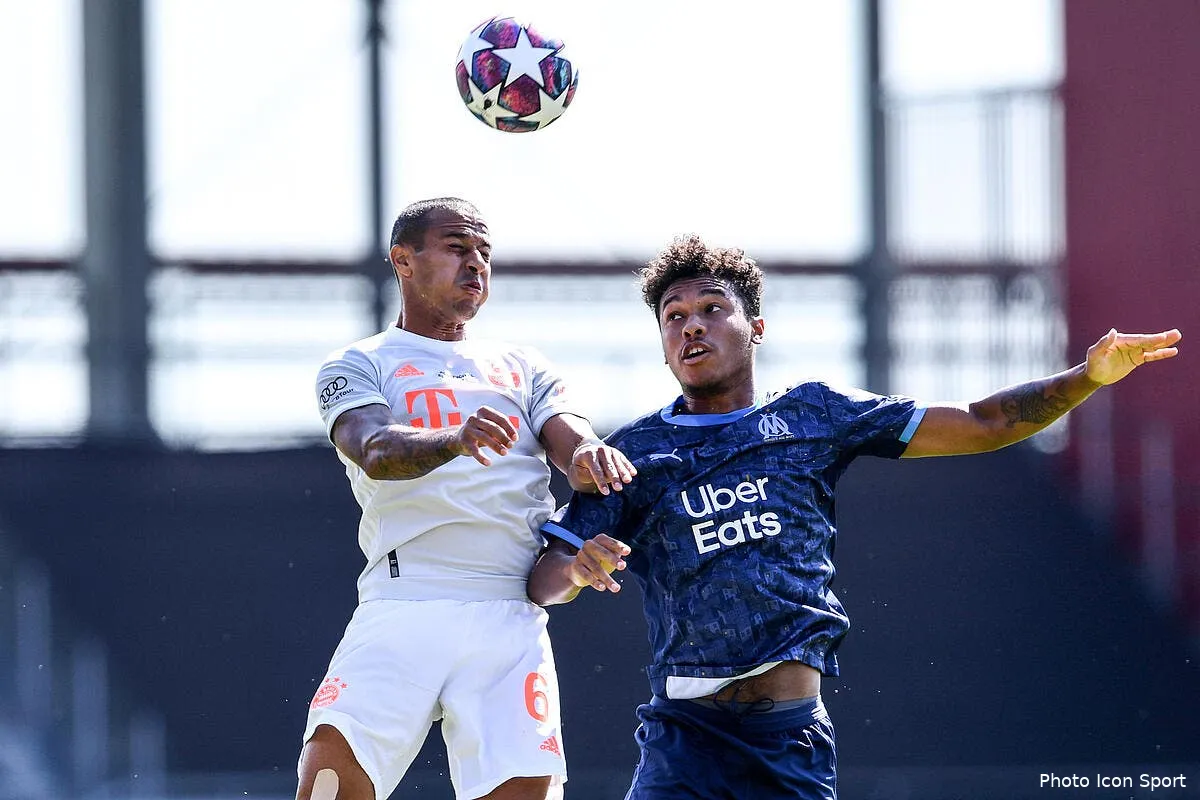 om zidane a fond sur kamara au mercato icon firo310720bayern07290689