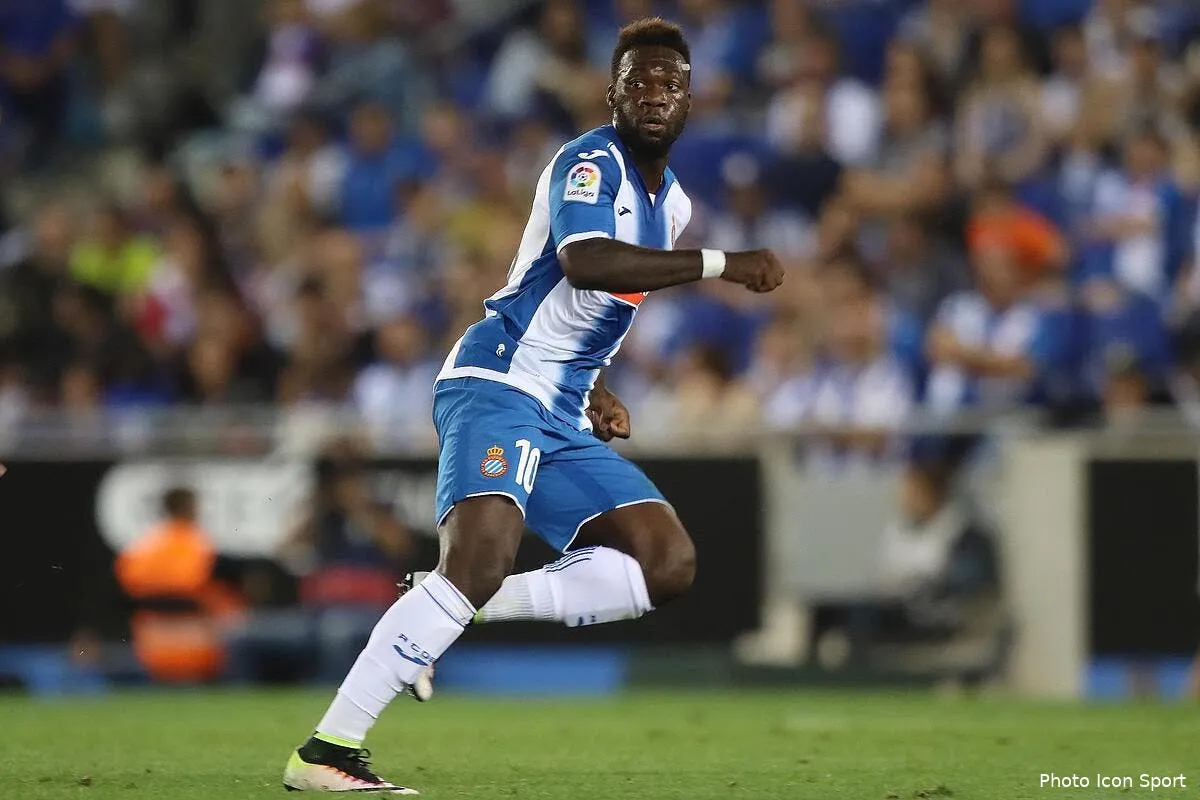 om zubizarreta veut relancer un attaquant de barcelone caicedo161844