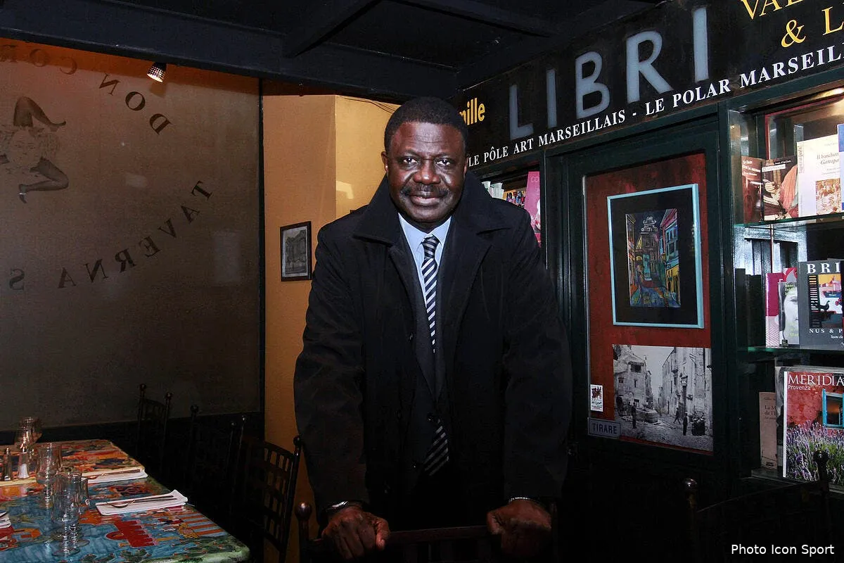 pape diouf s ennuie serieusement cette saison avec l om iconsport vis 080313 36 0252713