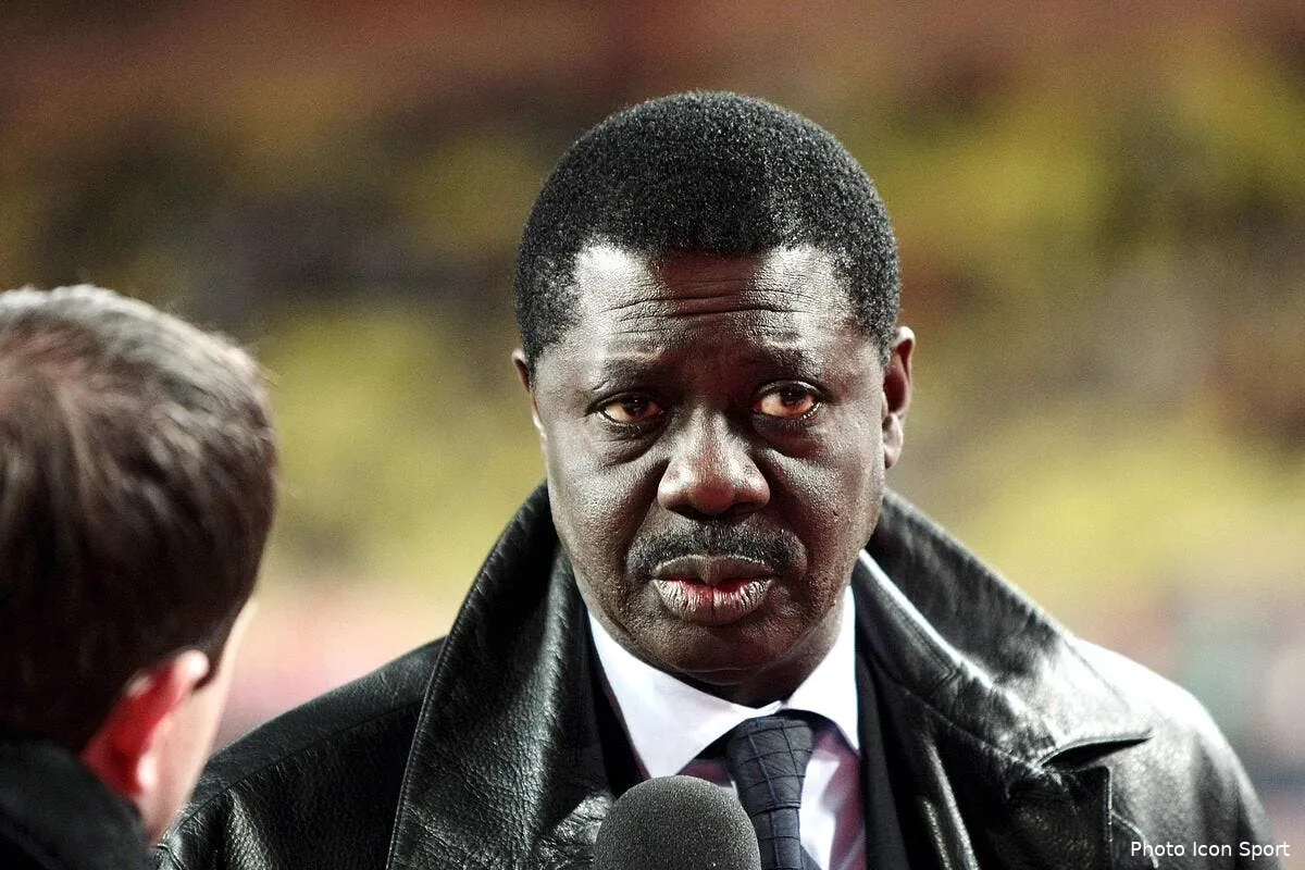 pape diouf taille un nouveau short a vincent labrune iconsport rep 150209 05 2436393