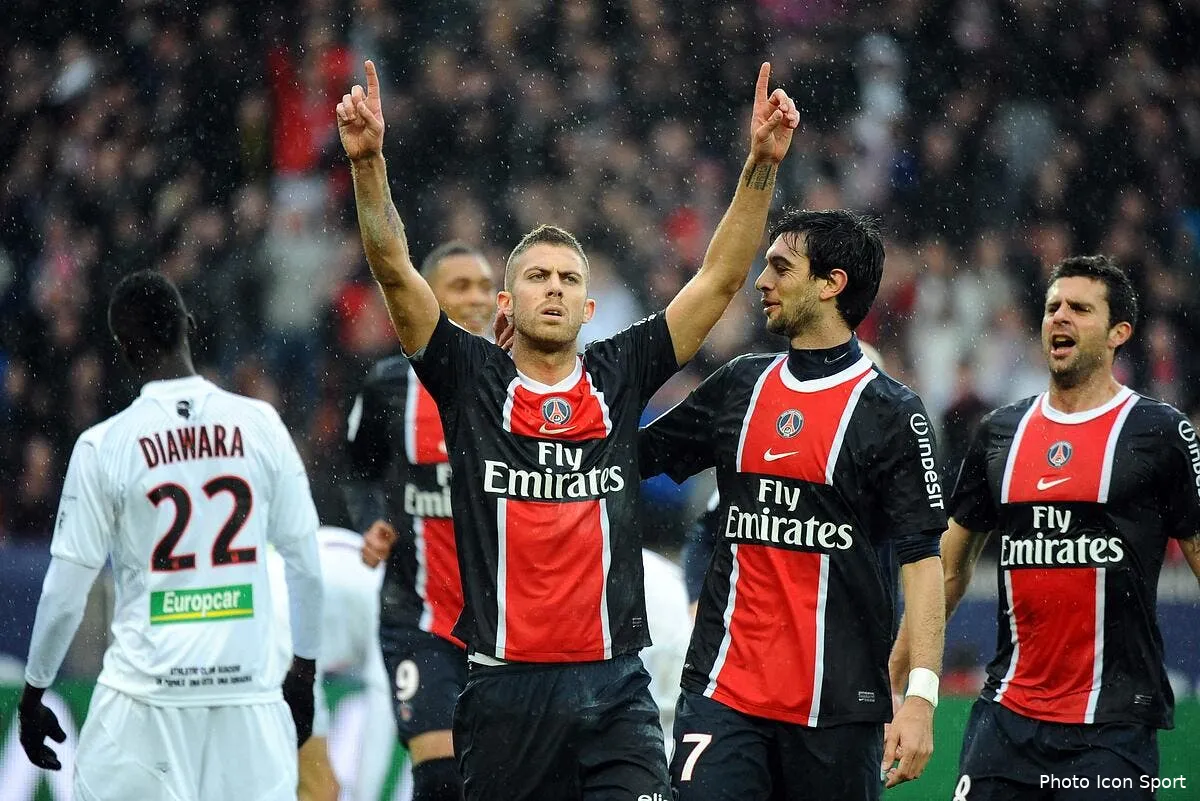 paris reprend la tete du championnat iconsport win 040312 01 0731941