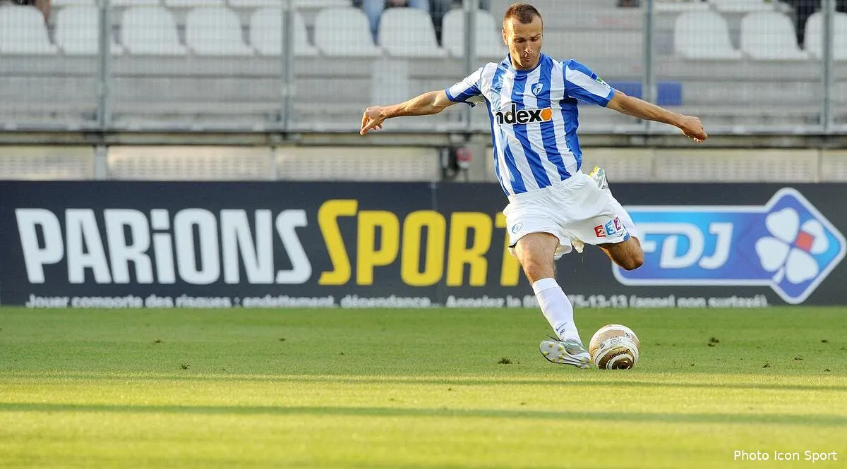 paris sportifs le foot francais alerte tout le monde iconsport jpt 300710 71 4640880