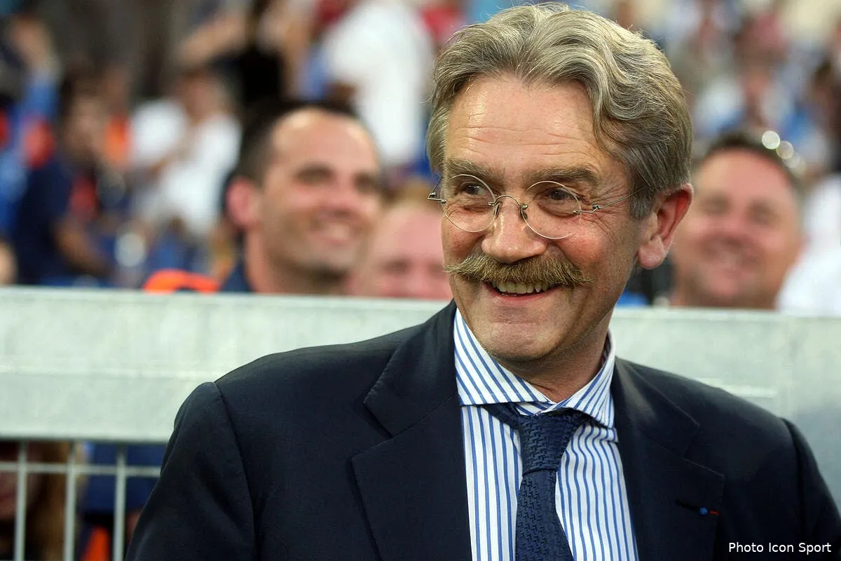 pas de taxe hollande pour le foot francais thiriez jubile iconsport guy 100812 08 8146555