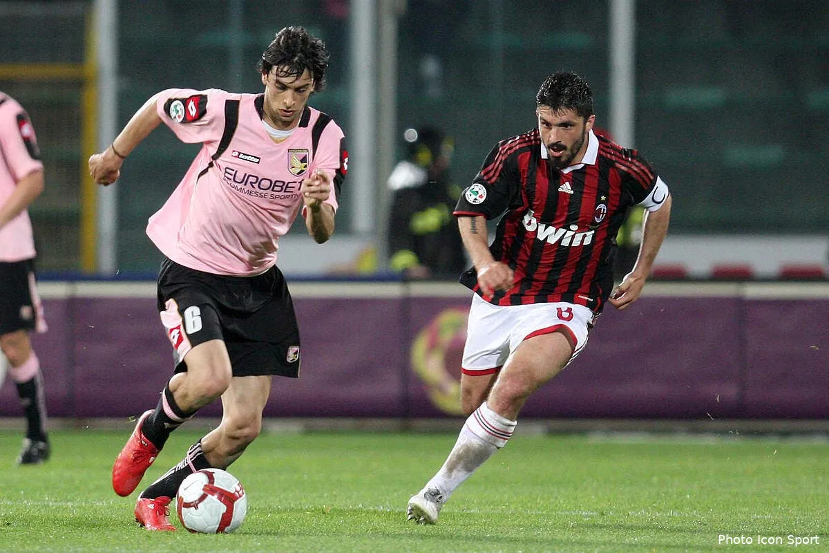 pastore est content de signer au psg iconsport liv 240410 01 00722606