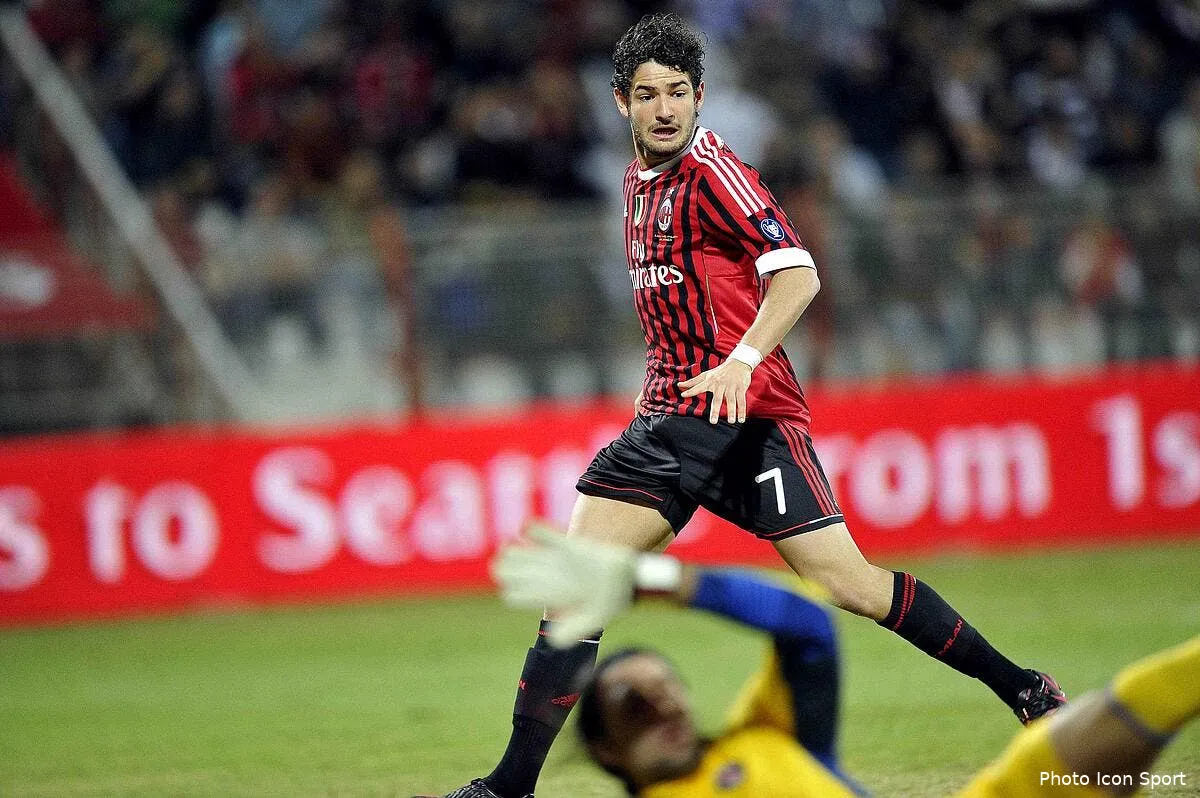 pato est pour l instant un joueur du milan iconsport per 040112 05 1029448