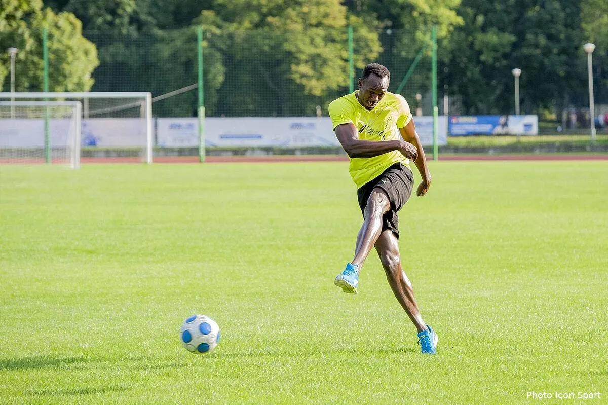 petit malaise usain bolt et ses frappes devissees avec une dh iconsport nwp 230814 05 11162874