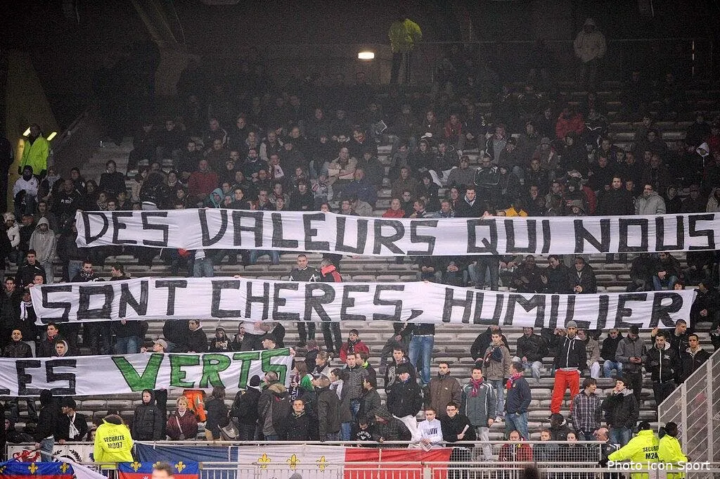 photo les supporters lyonnais n ont pas pu se retenir 67347 15646