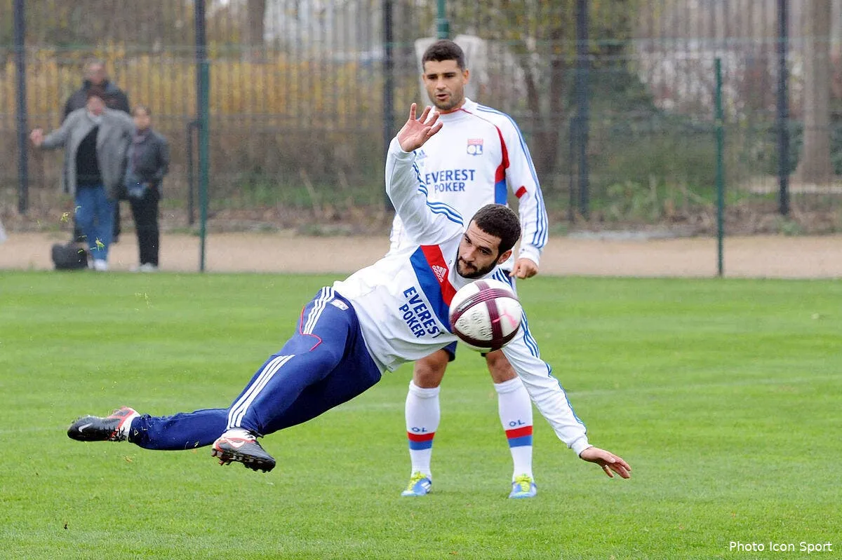 photo lisandro un retour aerien a l entrainement iconsport jpt 101111 01 0227092