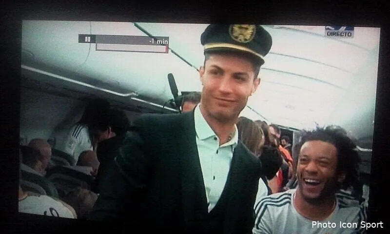 photo meme dans l avion cristiano ronaldo fait le show bod991fiaaectj883847