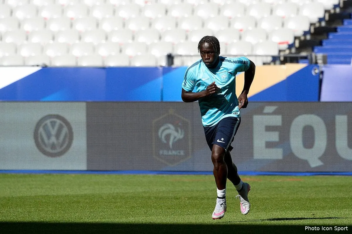 pierre menes allume quatre bleus apres le fiasco belge iconsport blg 060615 01 11113275