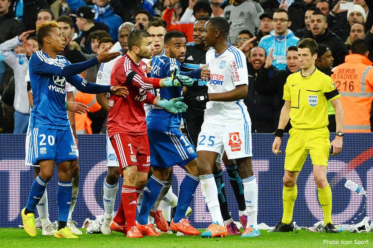 pierre menes calme l om et signale la faute d ocampos sur lopes iconsport pet 150315 05 25106683