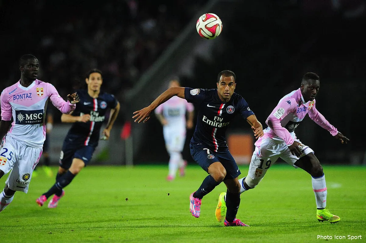 pierre menes decoupe le psg en 140 signes iconsport jpt 220814 02 0490281