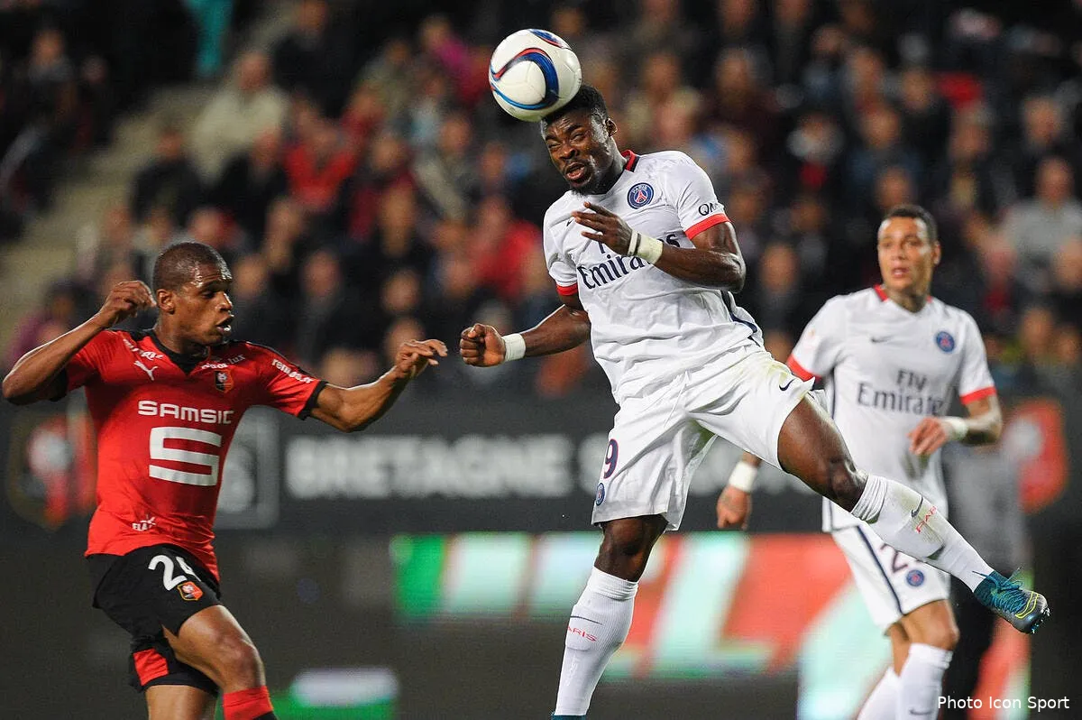 pierre menes est monstrueusement bluffe par un joueur du psg iconsport fer 301015 10 15124311