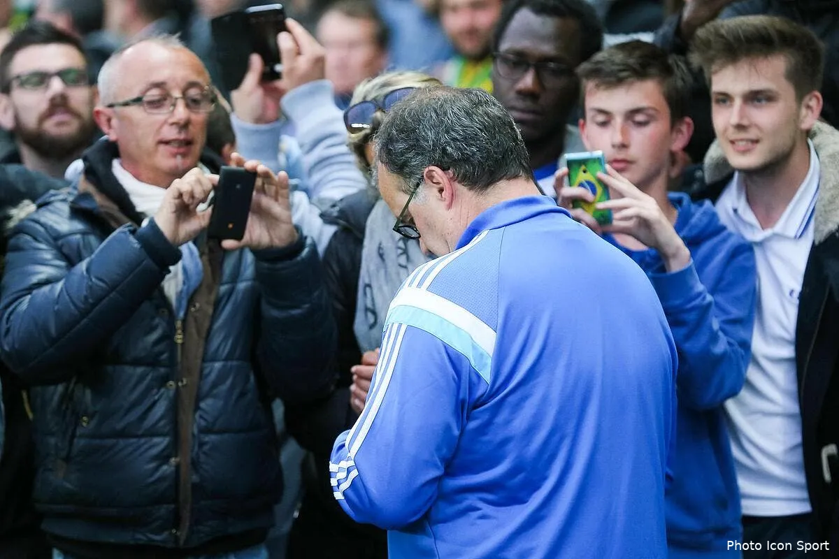 pierre menes foudroie mechamment marcelo bielsa iconsport vmi 170415 08 24109317