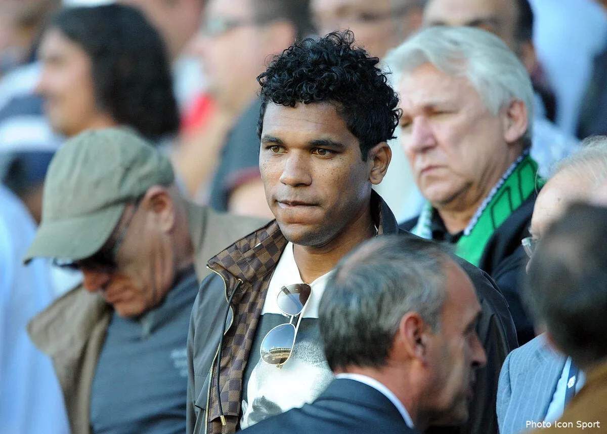 pierre menes traite brandao de bourrin violent et de voyou iconsport jpt 260812 41 4389781