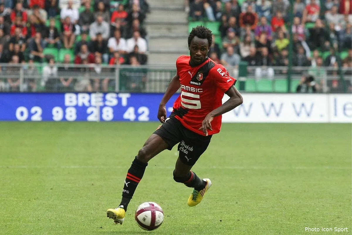 pitroipa une menace que connait bien l om iconsport tra 280811 06 2424518