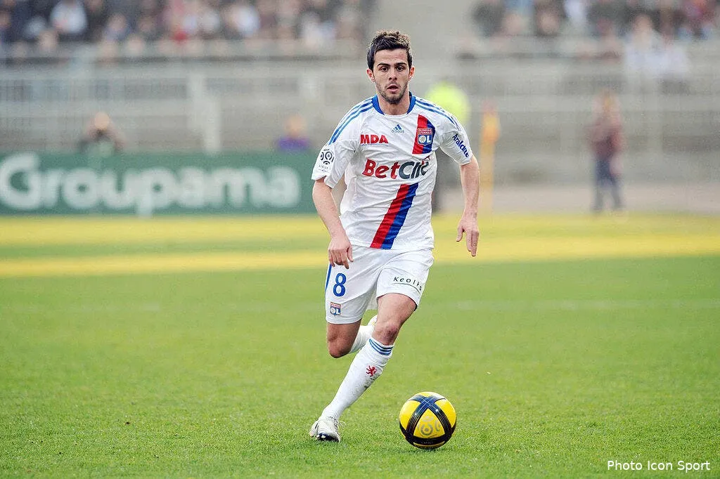 pjanic et spahic ne vont pas s en tirer comme ca 69005 17043