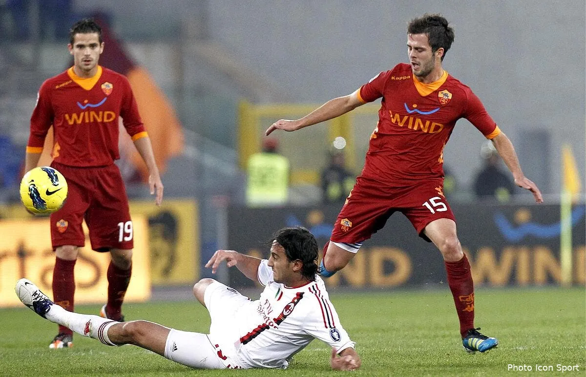 pjanic garde son passage a l ol en travers de la gorge iconsport ppg 291011 05 1827966