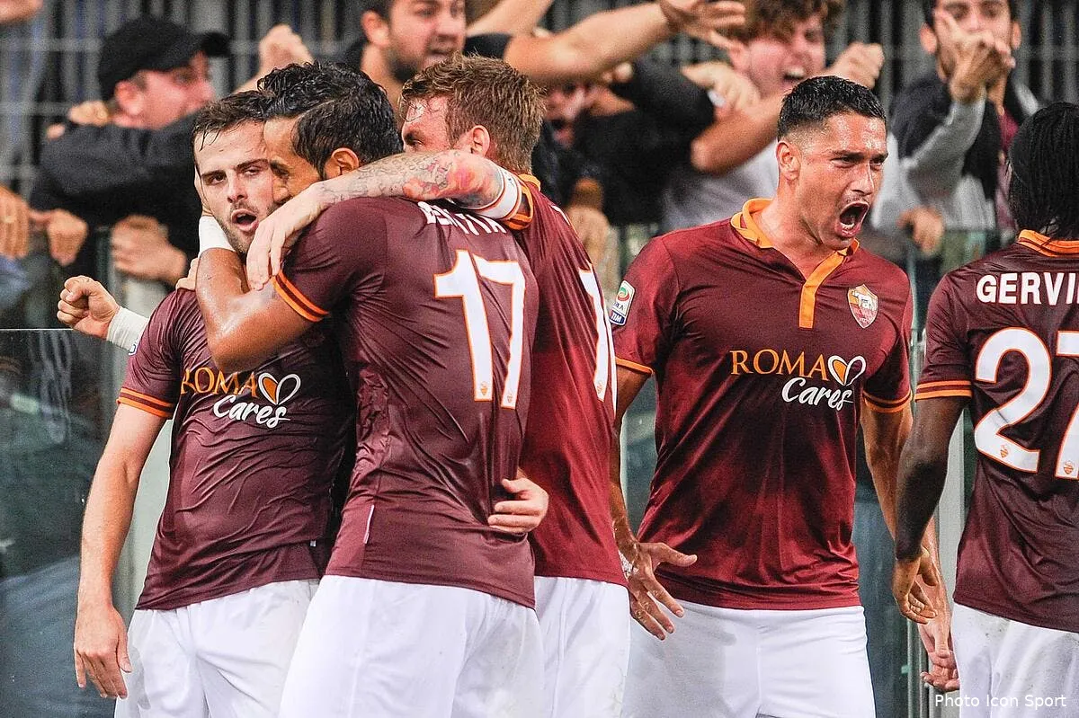 pjanic martyrise naples en deux coups de patte iconsport liv 181013 01 0167907