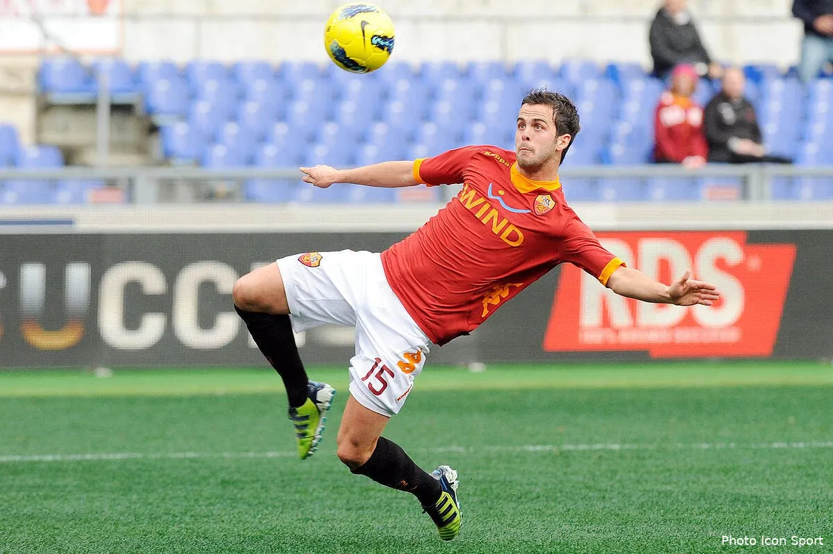 pjanic pourrait retrouver lloris a tottenham iconsport ipp 180212 06 9740338