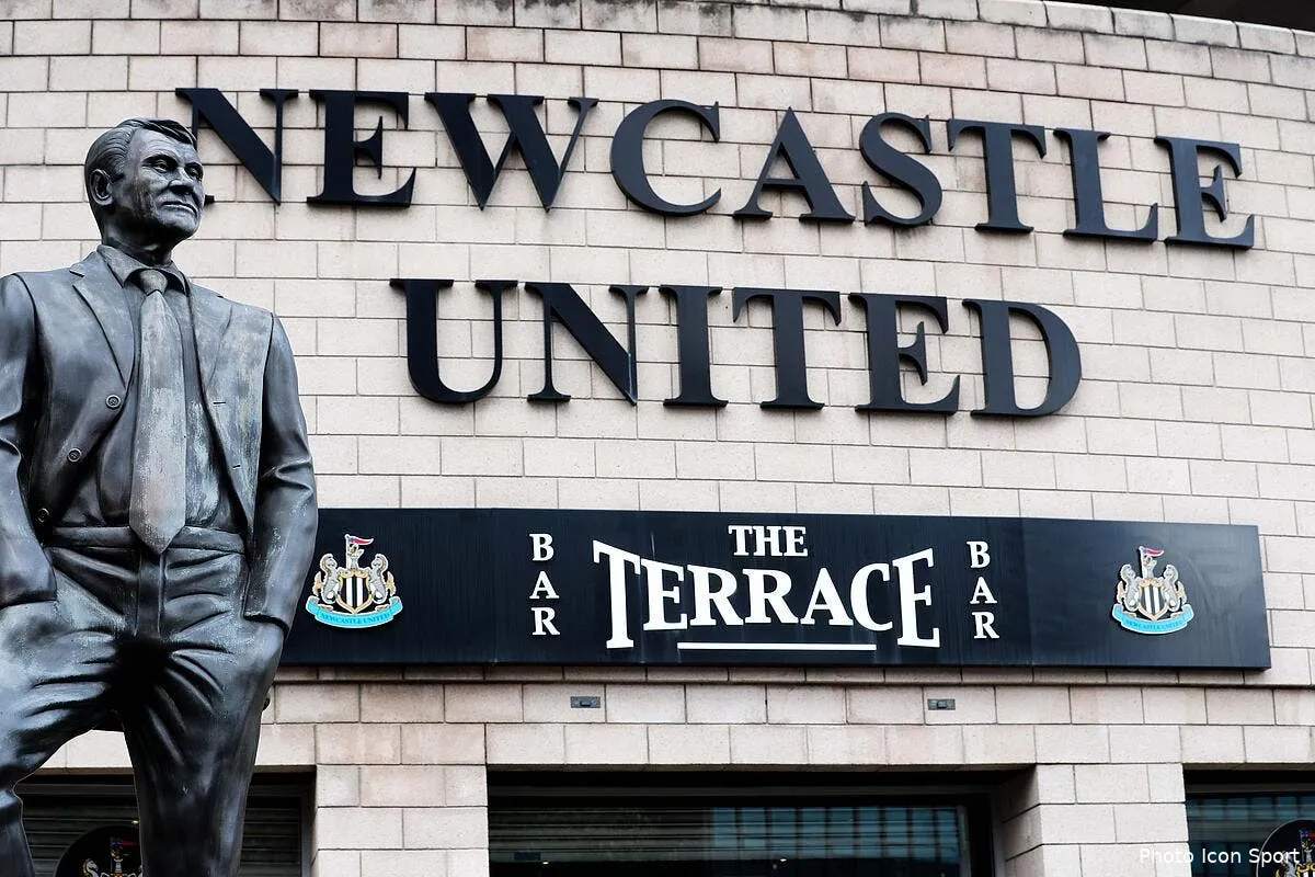 pl deja une acheteuse pour newcastle iconsport icon 32843008196951