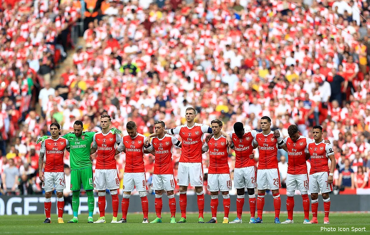 pl le calendrier est tombe arsenal lancera la saison un vendredi iconsport 31476897185531