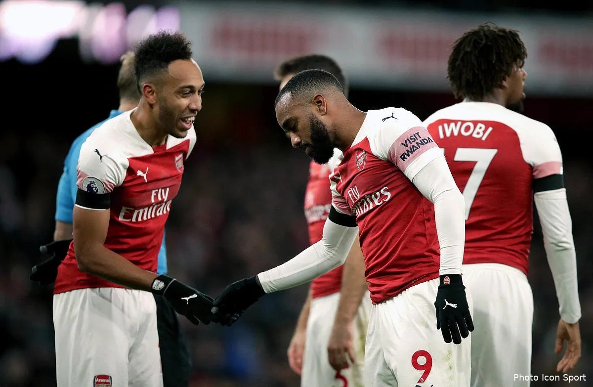 pl le duo lacazette aubameyang fait exploser fulham icon pa 40425347240657