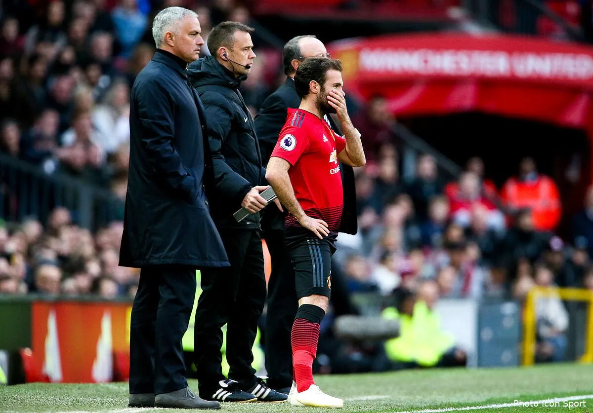 pl man utd s en sort miraculeusement mourinho aussi iconsport icon pa 38977684232557