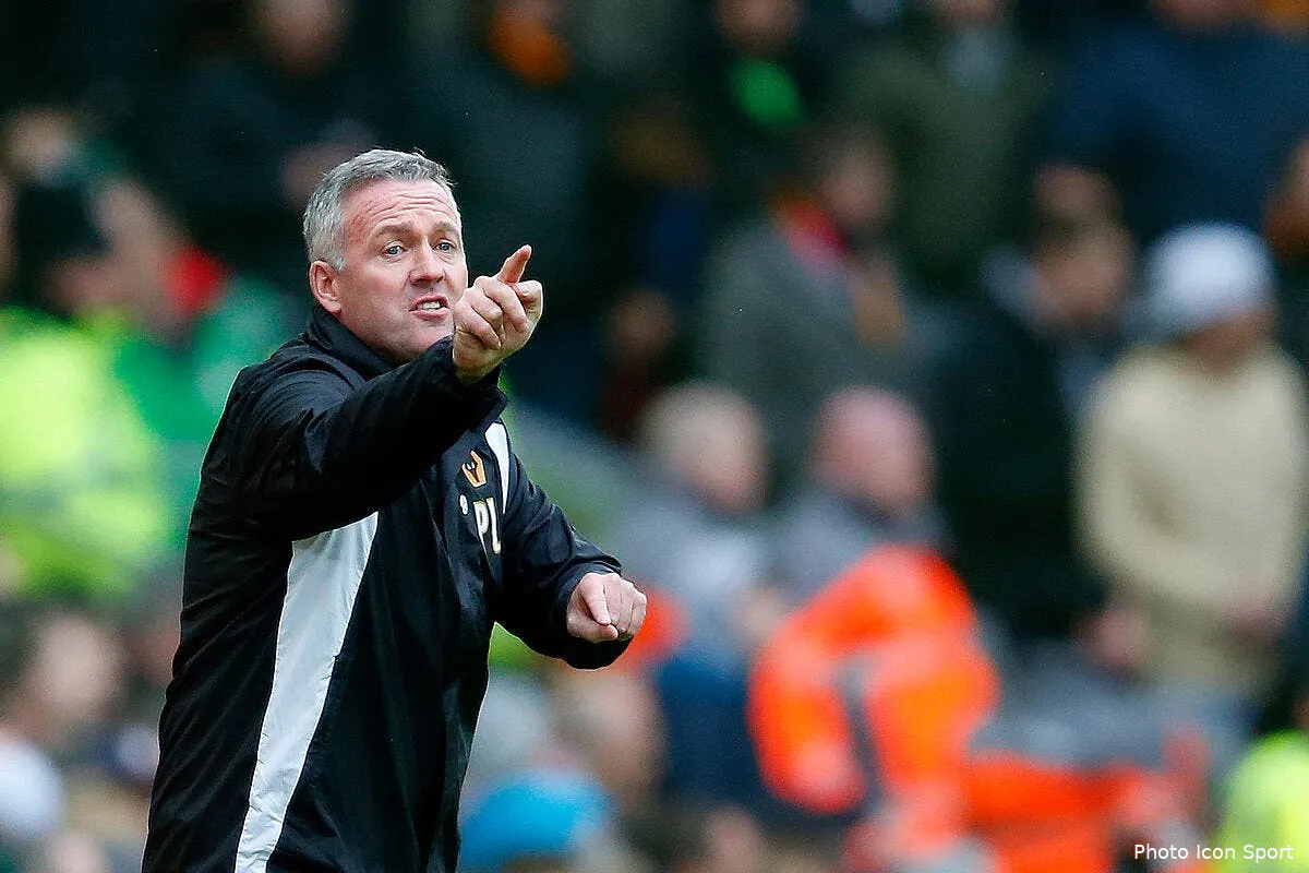pl paul lambert nomme coach de stoke city iconsport bpi 280117 04 17206591