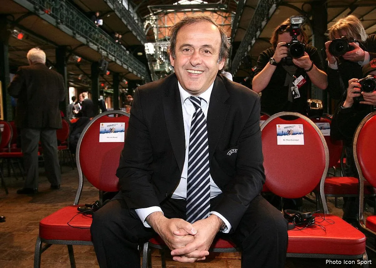 platini apprecie ibrahimovic mais se fiche de son agent iconsport pho 100560 08 2842723