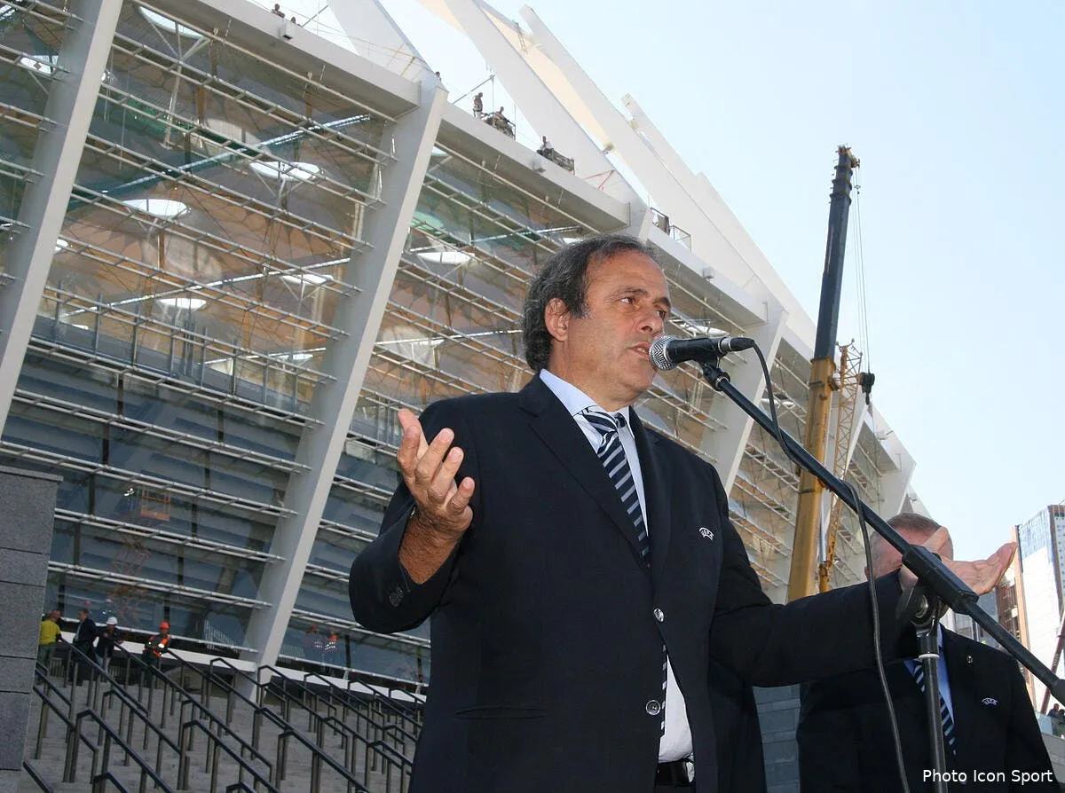platini est un enfoire et il ne l oubliera jamais iconsport pho 290911 01 9152295