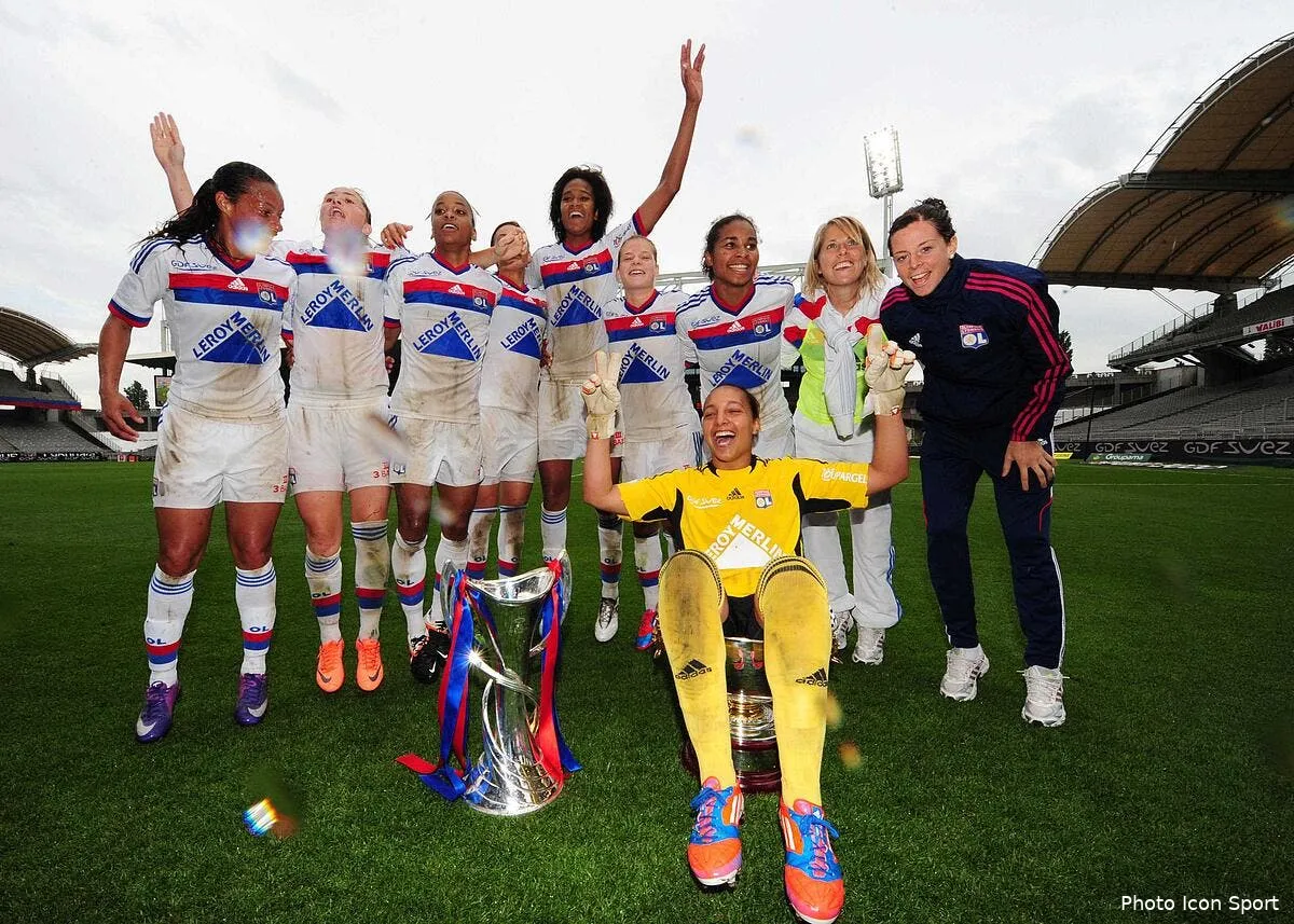 platini felicite aulas et l ol feminin iconsport thp 200512 14 1435676