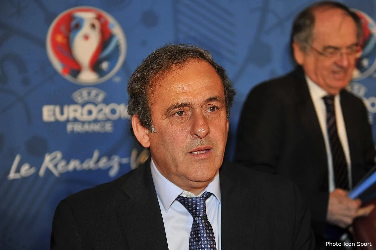 platini prend un mechant gros tacle par derriere iconsport meu 250414 08 20122731