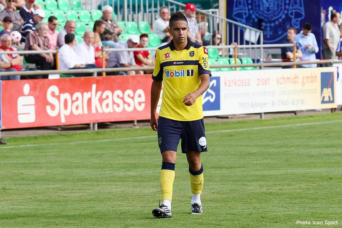 plus que jamais sochaux ouvre la porte a l om pour boudebouz iconsport con 030812 08 2938311