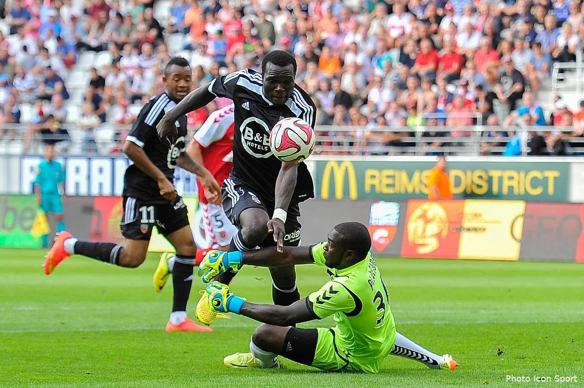 porto met 10 me et repart avec aboubakar iconsport meu 020814 08 7590133