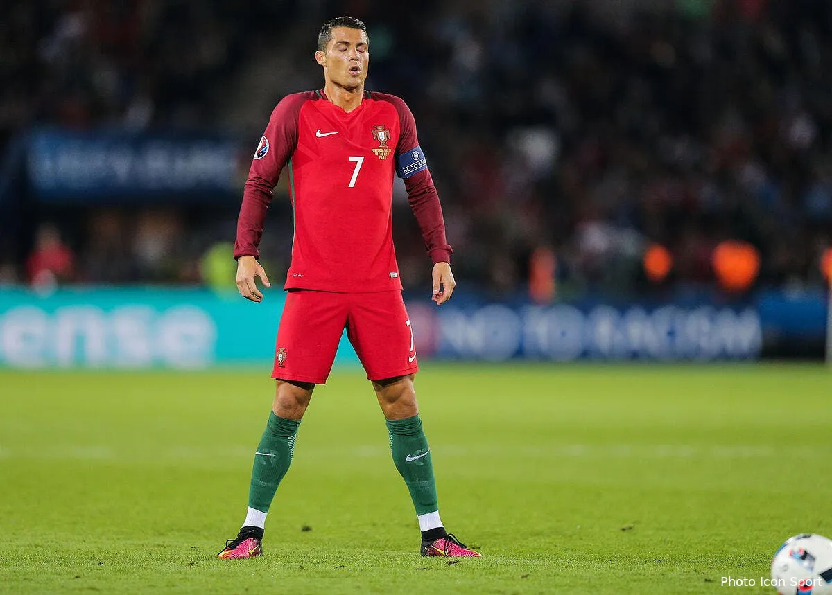 portugal un ancien du real dezingue ceux qui critiquent cristiano ronaldo iconsport glo 180616 93 02 1146686