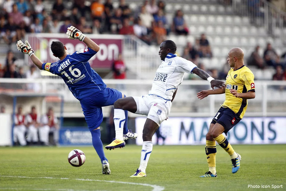pour auxerre heureusement que c etait sochaux en face iconsport bac 250911 17 2425195
