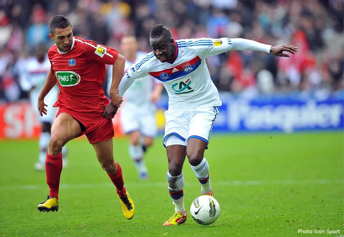 pour cissokho partir de l ol n est vraiment pas urgent iconsport win 220112 06 0730196