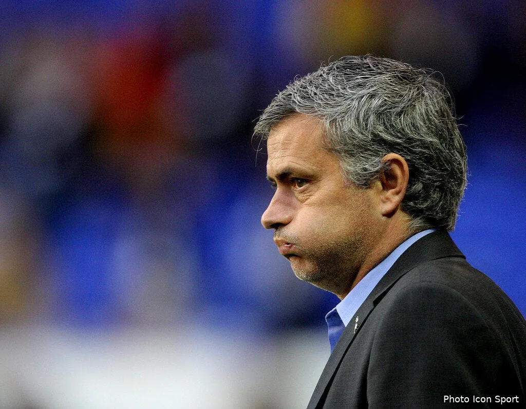 pour cruyff mourinho n est pas un entraineur de football 70327 18203