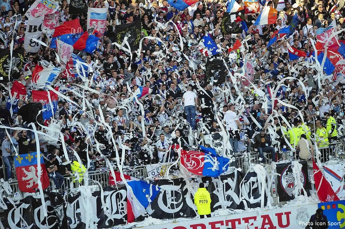 pour l asse et le psg l ol fait presque deja le plein iconsport jpt 160314 07 6578851
