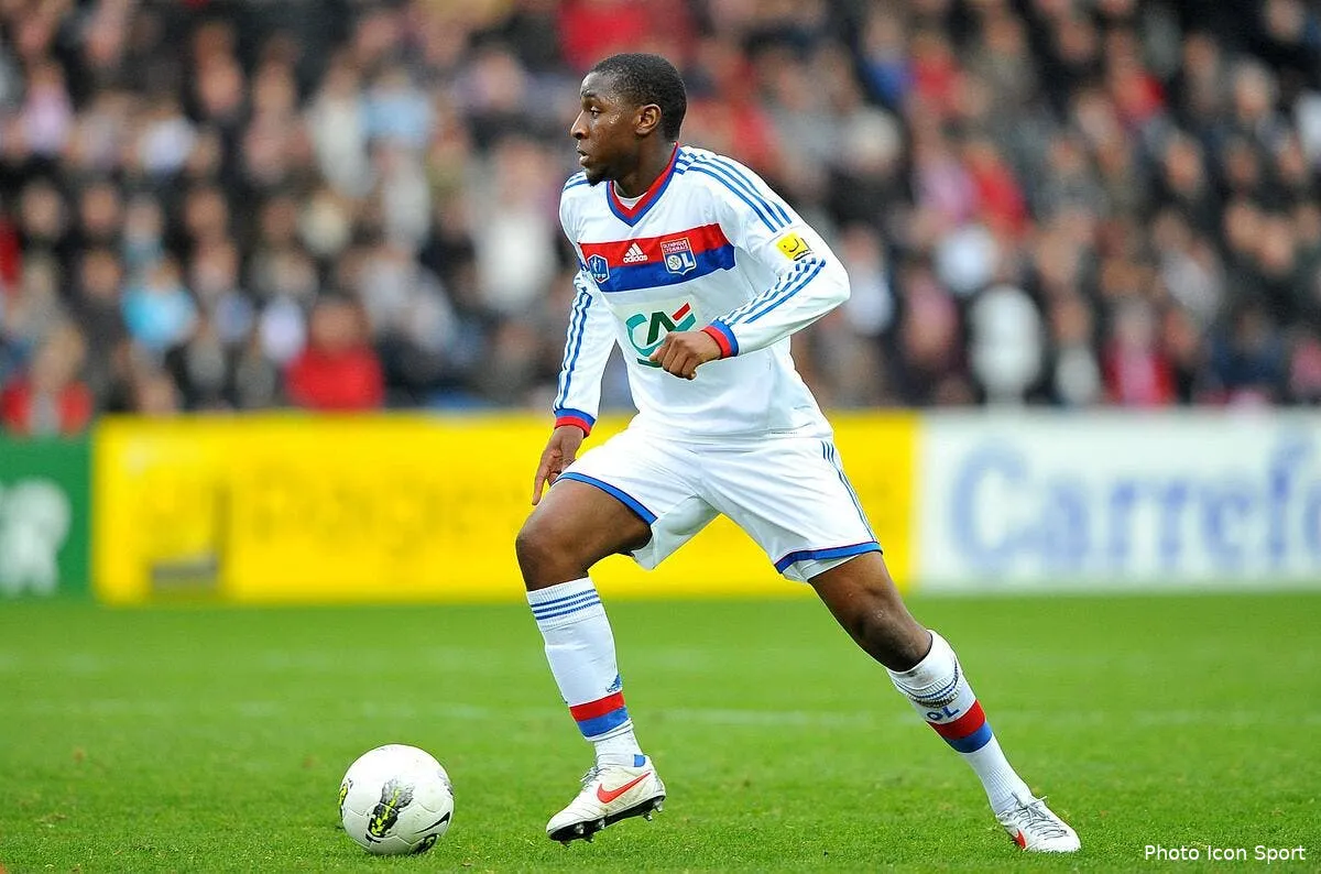 pour l ol le psg n a pas encore pris le large iconsport win 220112 05 4930342