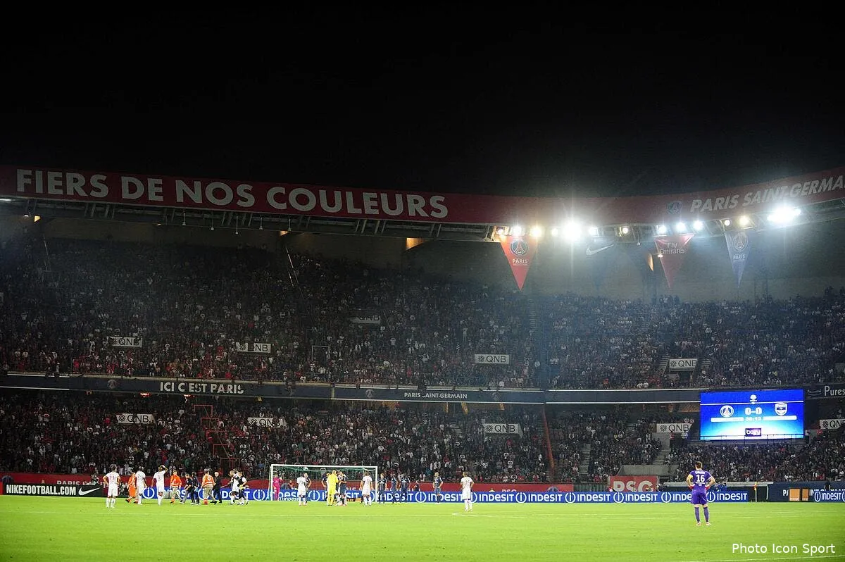 pour les girondins le parc des princes est un jardin d enfants iconsport noe 260812 14 3839142